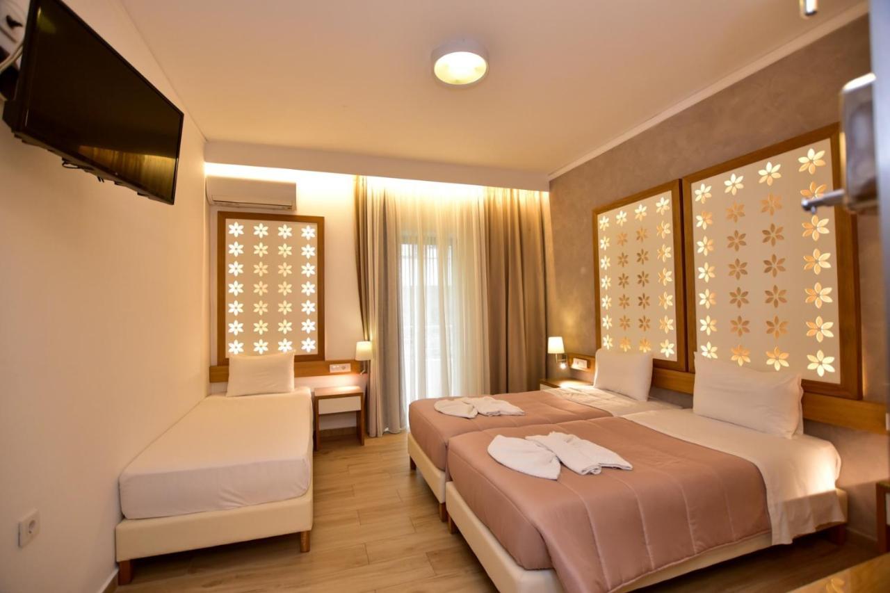 Hotel Aghas Paleochora Екстериор снимка