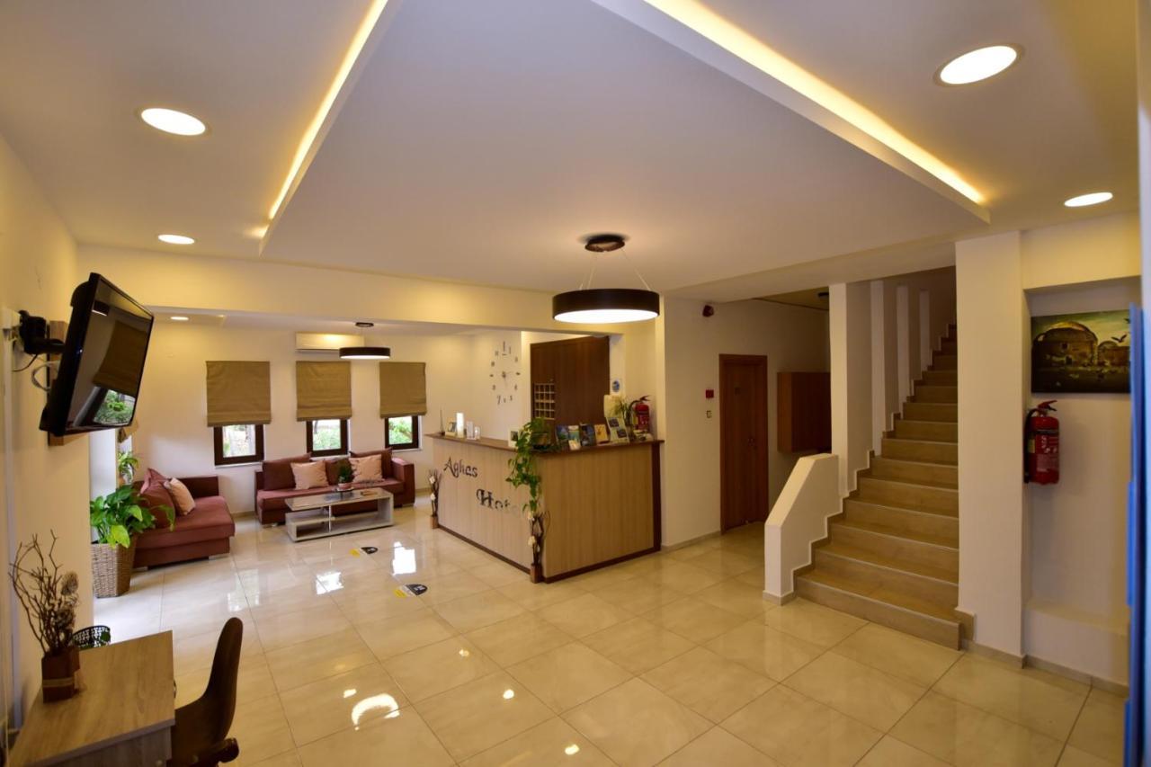 Hotel Aghas Paleochora Екстериор снимка