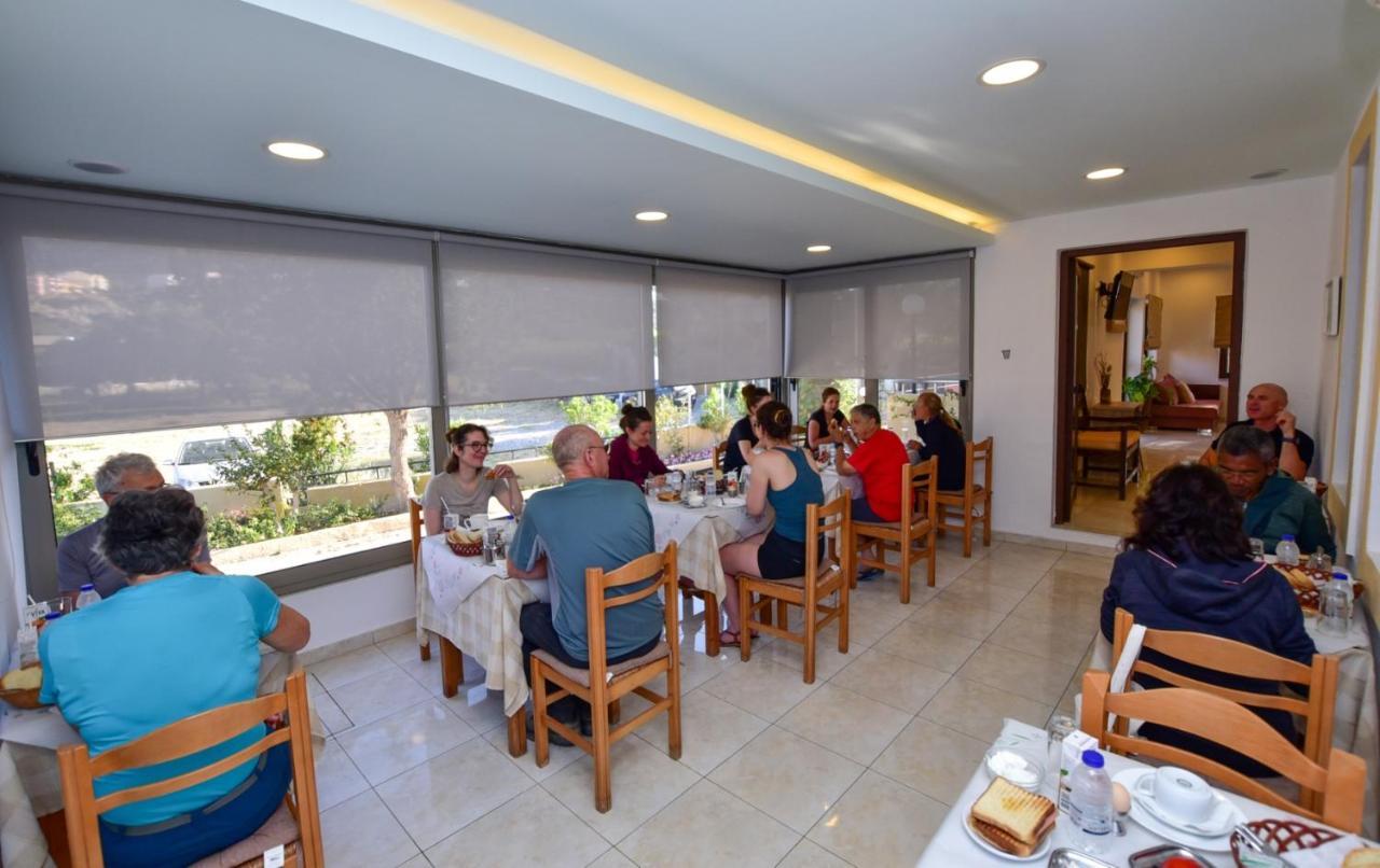 Hotel Aghas Paleochora Екстериор снимка