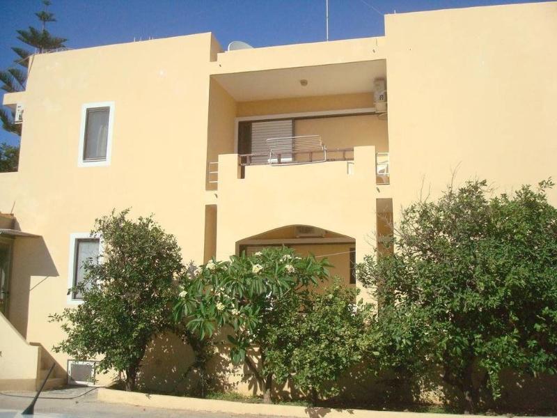 Hotel Aghas Paleochora Екстериор снимка