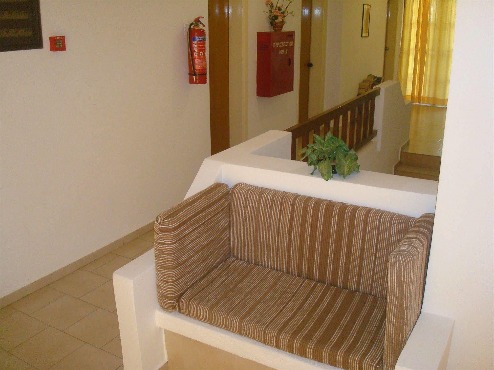 Hotel Aghas Paleochora Екстериор снимка