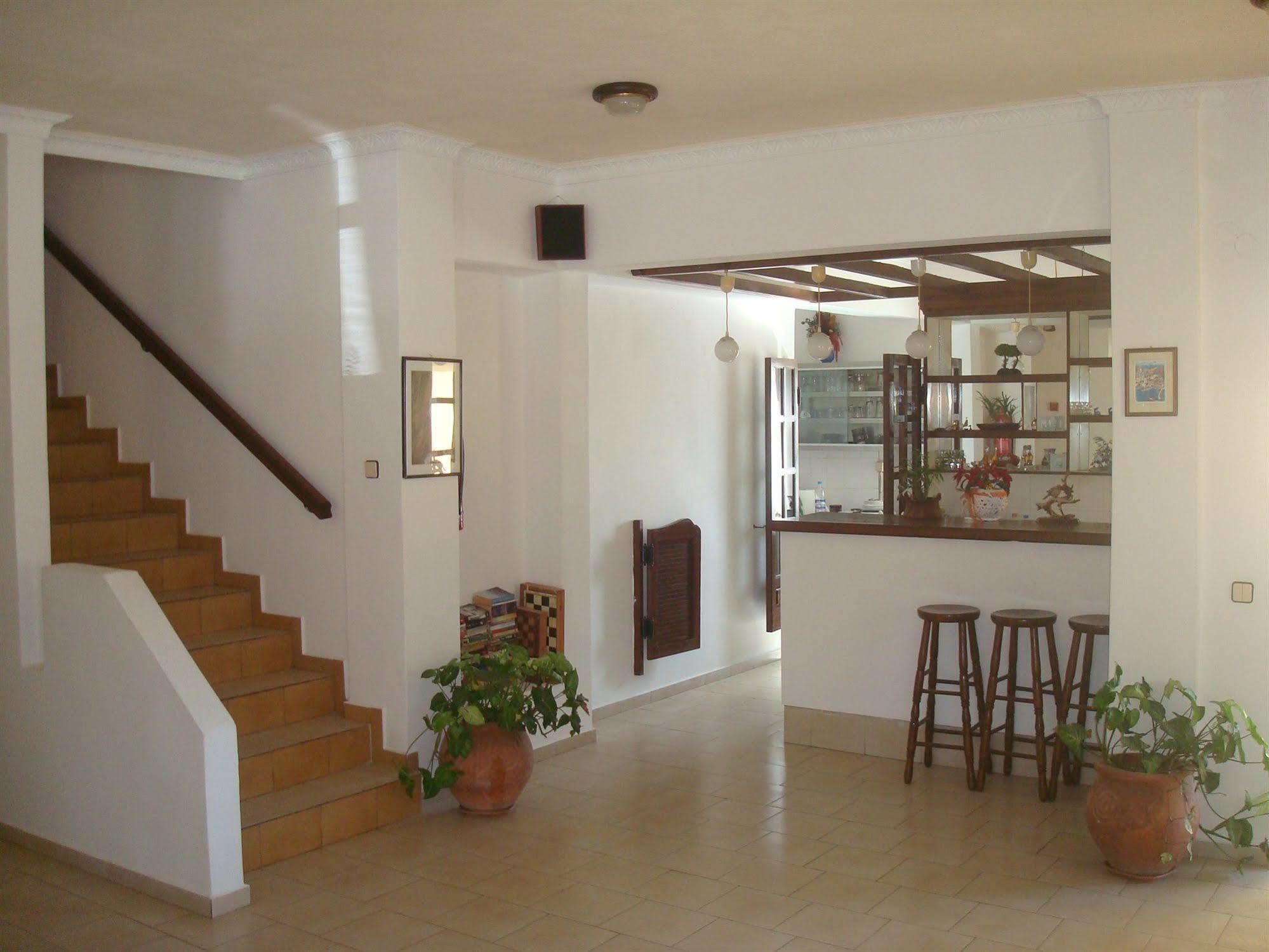 Hotel Aghas Paleochora Екстериор снимка